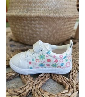 Zapatilla Material Florecitas  Rosa 18-26