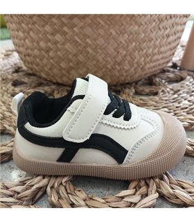 Zapatilla Primeros Pasos Puntera Reforzada  Negro 19-25