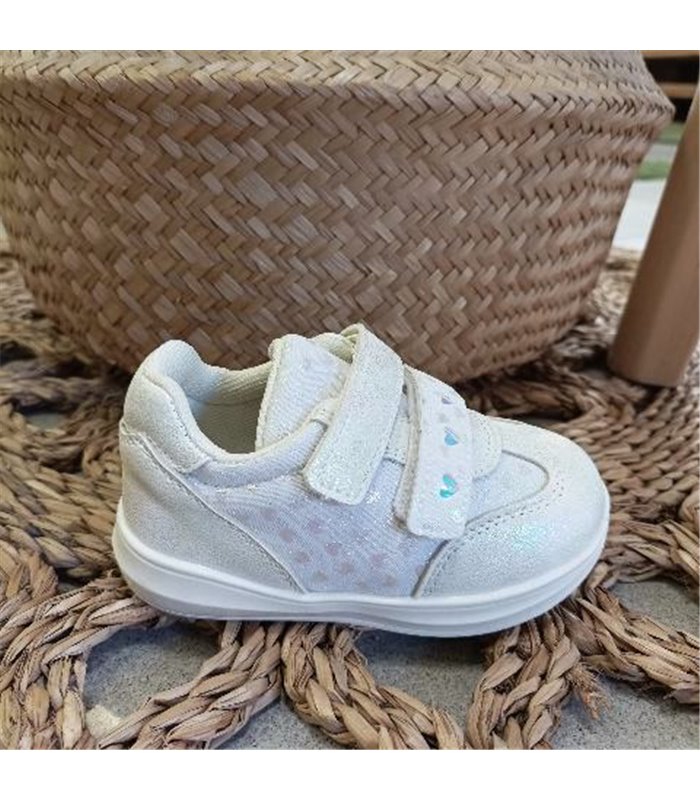 Zapatillas Corazones Brillos Dos Velcros  Blanco 19-25