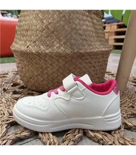 Zapatilla Material Corazones Brillo  Fucsia 30-35